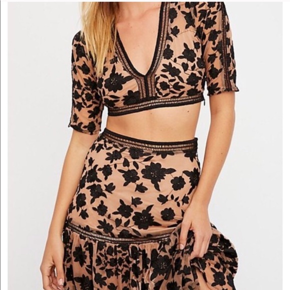 NWT FOR LOVE AND LEMONS Temecula Set Skirt Top L - Picture 2 of 16